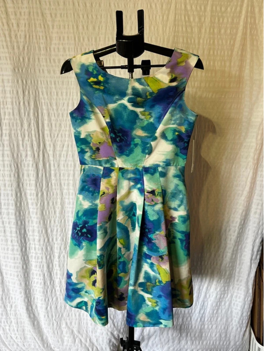 Eliza J Sz 8 Watercolor Flower Dress